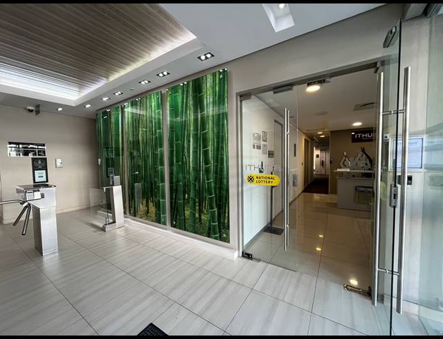 381M² OFFICE TO LET IN CLAREMONT